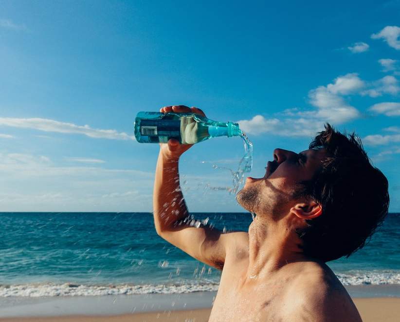 怎樣喝水更健康？晨起第一杯別喝4種水